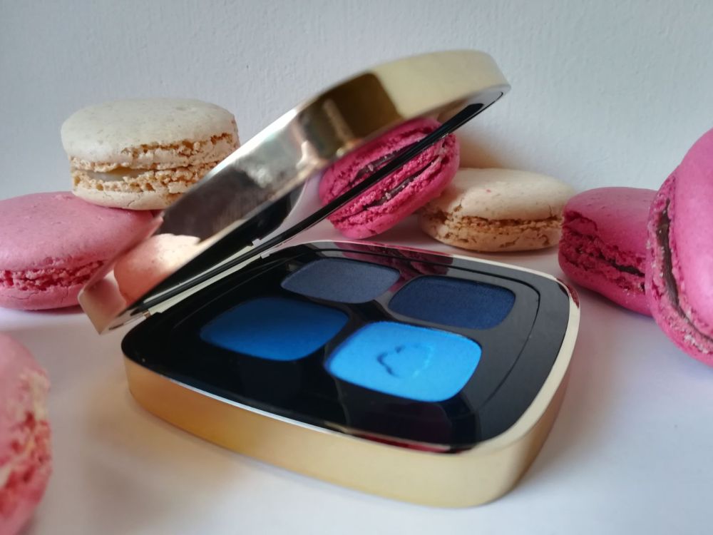 Make-up Beauty Essentials di Claudia Schiffer per Artdeco